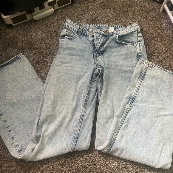 SOLD!! H&M Wide leg pants! - Picture 1 of 3